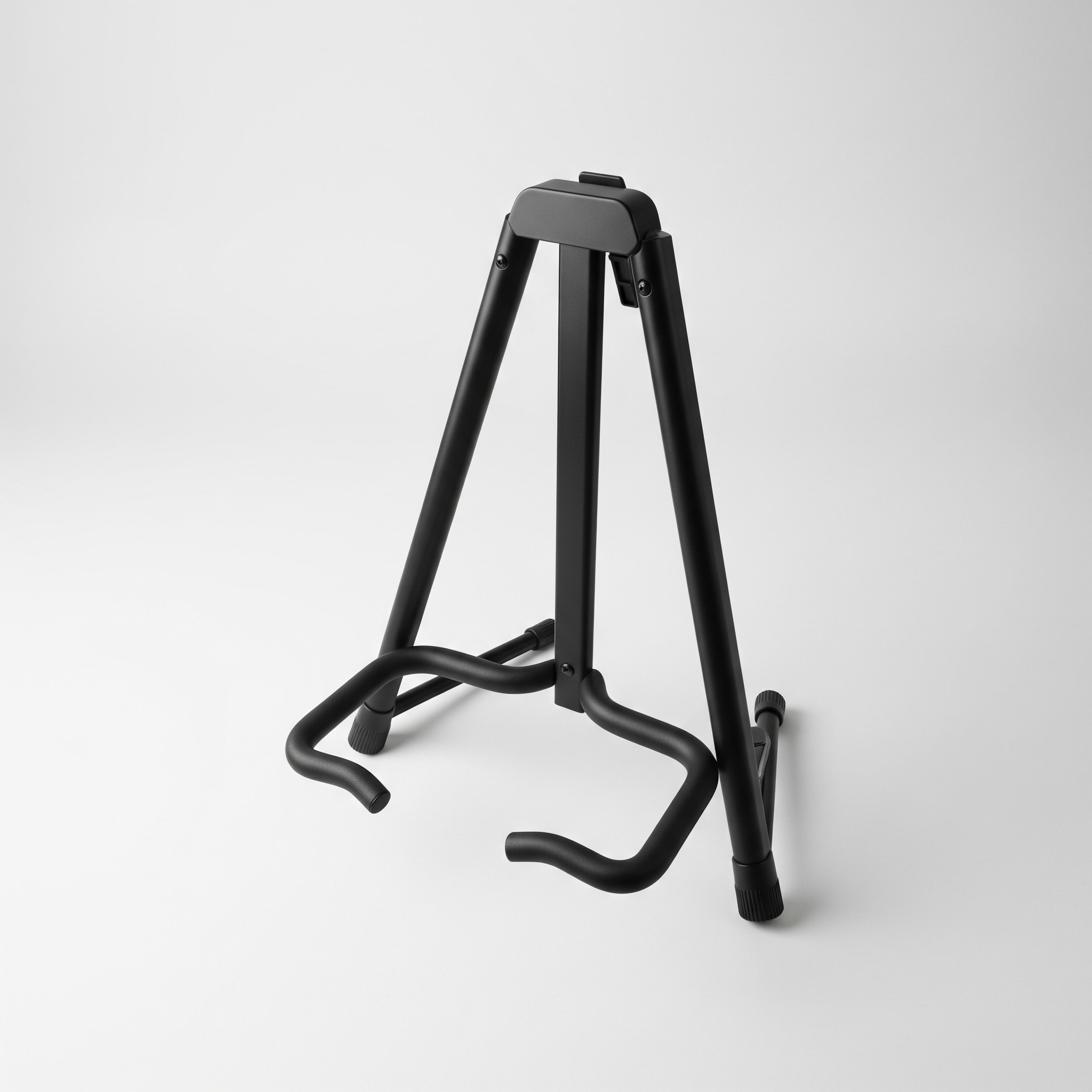 Ein eleganter, leerer Mahagoni-Gitarrenständer auf Marmorboden - die Aero-caster 'Zenith'